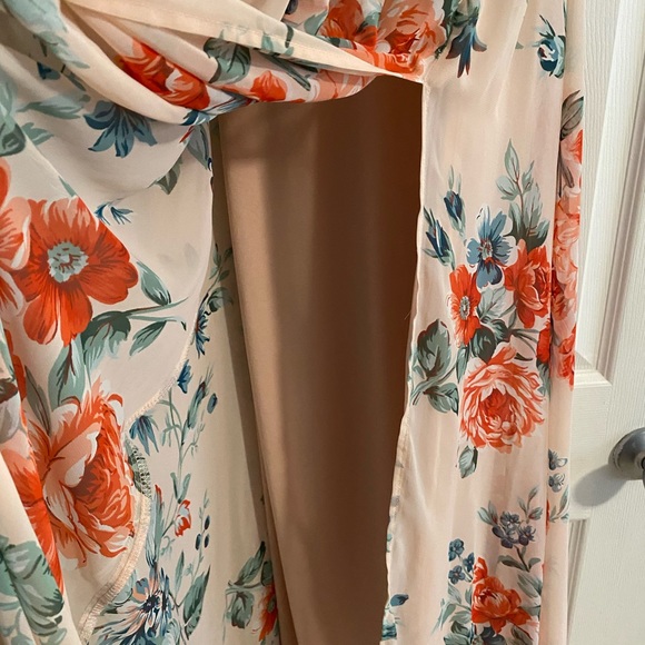 Lulus Floral maxi dress - Picture 8 of 11